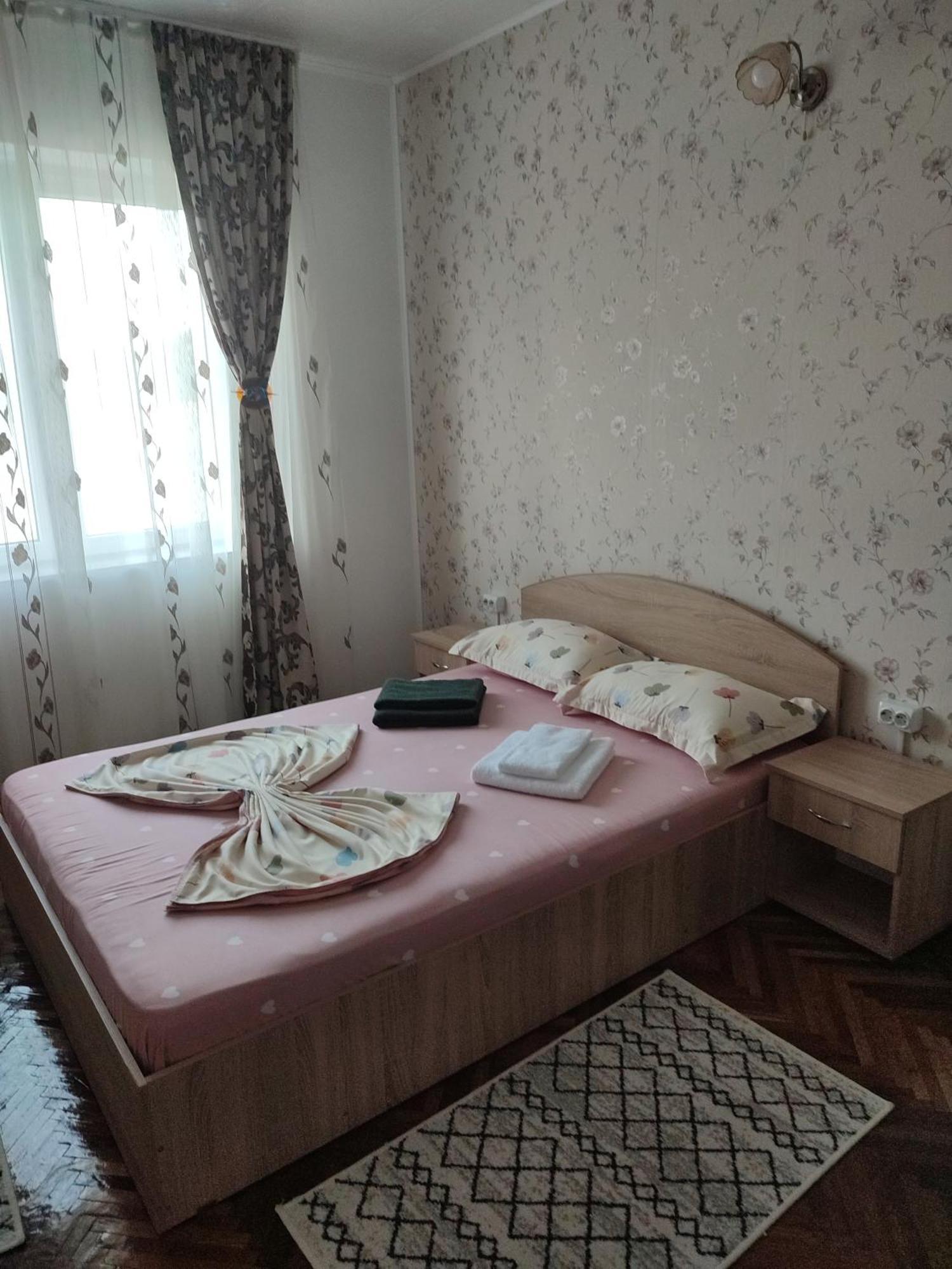 Casa Rebeca Hotel Orsova Ngoại thất bức ảnh